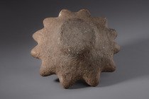 Prähistorischer Sockelmörser, Papua-Neuguinea - Westliches Hochland / Simbu (Chimbu), Größe: M: 9,5 x 29,3 x 28,7 cm (M: 9,5 x 29,3 x 11.3 inch), ID: 3052677 - 7/7