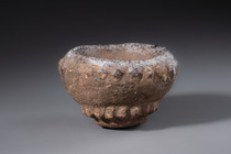 Mortier en pierre préhistorique à base bosselée, Papouasie-Nouvelle-Guinée – Hauts plateaux occidentaux, Mount Hagen, Taille: M: 10,8 cm x 15,2 cm x 14,6 cm (M: 4.3 inch x 6.0 inch x 5.7 inch), ID: 3052683 - 3/7