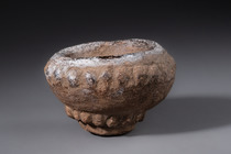 Mortier en pierre préhistorique à base bosselée, Papouasie-Nouvelle-Guinée – Hauts plateaux occidentaux, Mount Hagen, Taille: M: 10,8 cm x 15,2 cm x 14,6 cm (M: 4.3 inch x 6.0 inch x 5.7 inch), ID: 3052683 - 5/7