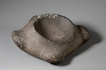Mortar, winged form, Papua New Guinea - Morobe Province, Finschhafen/ Kairiru Island, Shagur Village, Size: M: 14,2 cm x 33,8 cm (M: 5.6 inch x 13.3 inch), ID: 3052742 - 3/5