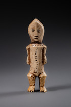 Anthropomorphic figure "iginga" (pl. "maginga"), D. R. Congo, Lega, Size: H: 14,4 cm (H: 5.7 inch), ID: 3052692 - 3/6