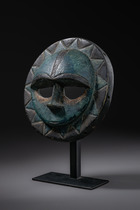 Masque facial rond de la société "ekpo", Nigéria, Eket, Taille: H: 18 cm (H: 7.1 inch), ID: 3052704 - 2/5