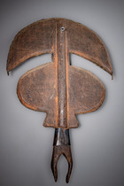 Reliquary guardian figure "boho-na-bwete", Gabon, Kota, Haut-Ogoooué, Southern Obamba (Mbangwe), Size: H: 49,5 cm (H: 19.5 inch), ID: 3052705 - 2/5