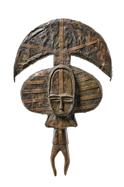 Reliquary guardian figure "boho-na-bwete", Gabon, Kota, Haut-Ogoooué, Southern Obamba (Mbangwe), Size: H: 49,5 cm (H: 19.5 inch), ID: 3052705