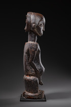 Figure ancestrale masculine "singiti", R. D. Congo, Luba-Hemba, Taille: H: 56,5 cm (H: 22.2 inch), ID: 3052716 - 3/5
