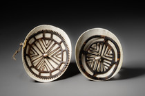 Deux ornements de poitrine "kapkap", Îles Salomon, Taille: D: 14,5 cm / 12,5 cm (D: 5.7 inch / 4.9 inch), ID: 3052719 - 3/3