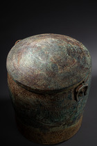 Vase rituel "situla", Âge du Bronze, 5e–1er siècle av. J.-C., Nord du Vietnam, culture Dong Son, Taille: H: 37 cm D: 28 cm (H: 14.6 inch D: 11.0 inch), ID: 3052702 - 8/8
