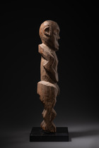 Figure masculine debout, Nigéria, Mbembe, Taille: H: 53,5 cm (H: 21.1 inch), ID: 3052787 - 3/4