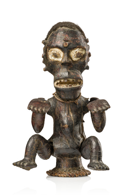 Anthropomorphic dance crest "tukum", Cameroon Grassfields, Widekum, Size: H: 26 cm (H: 10.2 inch), ID: 3052790