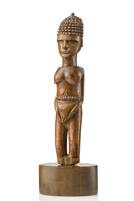 Female figure, Madagascar, Size: H: 22, 5 cm (H: 22, 2.0 inch), ID: 3052794