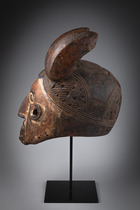 Masque casque anthropo-zoomorphe "mgbedike", Nigéria, Igbo, Taille: H: 35,5 cm (H: 14.0 inch), ID: 3052804 - 4/6