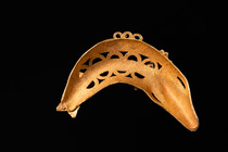 Dolphin pendant, Ghana, Akan, Size: B: 9 cm (B: 3.5 inch), ID: 3052827 - 2/2