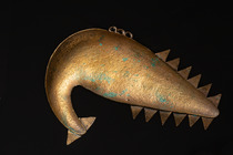 Pendant in the shape of a sawfish, Ghana, Akan, Ashanti, Size: L: 13 cm H: 9 cm (L: 5.1 inch H: 3.5 inch), ID: 3052810 - 2/2