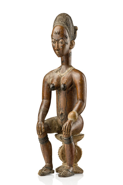 Seated female figure, Côte d'Ivoire, Baule, Size: H: 42 cm (H: 16.5 inch), ID: 3052869