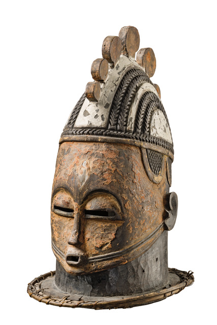 Antropomorphic helm mask, Nigeria, Idoma / Igala, Size: H: 43,5 cm (H: 17.1 inch), ID: 3052867