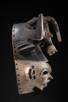 Masque facial anthropomorphe avec léopard, Nigéria, Idoma / Igbo, Taille: H: 28,5 cm (H: 11.2 inch), ID: 3052873 - 3/4