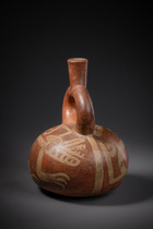 Stirrup vessel with animal motif, Moche III / IV, Early Intermediate Period, ca. 300 - 600 AD, Peru, Moche, Size: M: 20,5 cm x 13,8 cm (M: 8.1 inch x 5.4 inch), ID: 3052902 - 3/6
