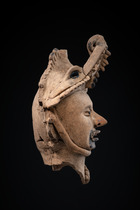 Tête d'un dignitaire, env. 600 - 900 apr. J.-C., Mexique, Côte centrale du golfe, Taille: H: 34 cm (H: 13.4 inch), ID: 3052941 - 3/5