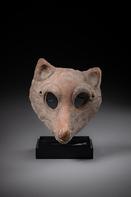 Coyote mask, Late Classic period, ca. 600 - 900 AD, Mexico, Central Gulf Coast, Size: H: 9 cm (H: 3.5 inch), ID: 3052951