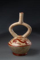 Récipient à anse-étrier, Moche III / IV, Période intermédiaire précoce, env. 300 - 600 apr. J.-C., Pérou, Moche, Taille: H: 29 cm (H: 11.4 inch), ID: 3052952 - 4/6