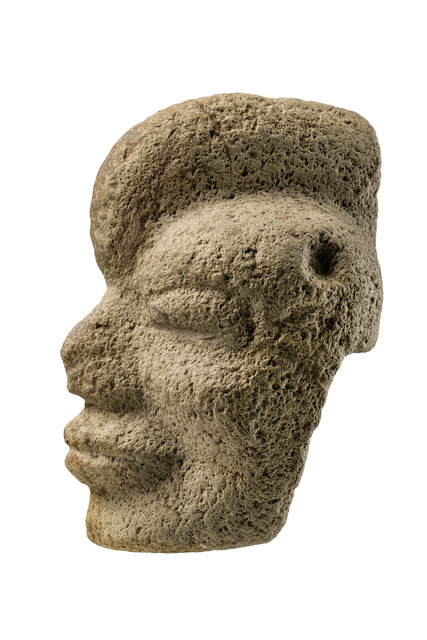 Hacha, Late Classic Period, ca. 600 - 900 AD, Mexico, Veracruz, Size: H: 16 cm (H: 6.3 inch), ID: 3052955