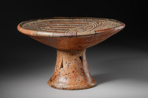 Récipient à pied, Coclé tardif, style Macaracas, env. 800 - 1200 apr. J.-C., Panama, Gran Coclé, Taille: H: 15,5 cm D: 27,5 cm (H: 6.1 inch D: 10.8 inch), ID: 3052959 - 4/5