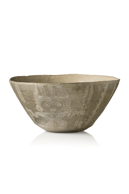 Bowl, Middle Ceramic Period, ca. 600 - 1000 AD, Argentina, Catamarca Province, Aguada, Size: H: 9,5 cm D: 19,5 cm (H: 3.7 inch D: 13.7 inch), ID: 3052963