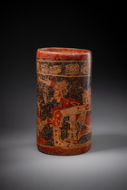 Polychrome cylinder vase, Late Classic Period, ca. 600 - 900 AD, Guatemala, Petén / Mexico, Chiapas, Maya, Size: H: 19,5 cm D: 10 cm (H: 7.7 inch D: 3.9 inch), ID: 3052964 - 7/8