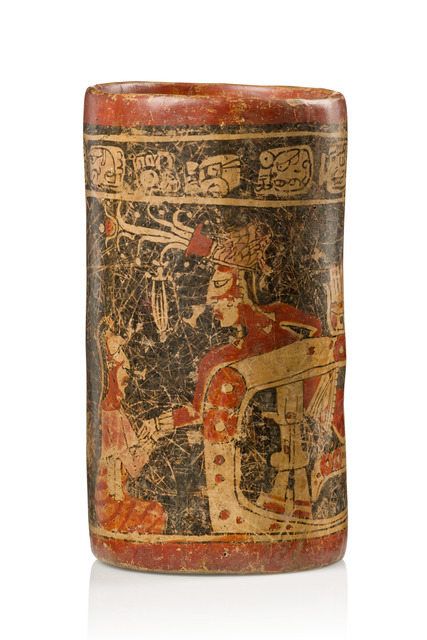 Polychrome cylinder vase, Late Classic Period, ca. 600 - 900 AD, Guatemala, Petén / Mexico, Chiapas, Maya, Size: H: 19,5 cm D: 10 cm (H: 7.7 inch D: 3.9 inch), ID: 3052964