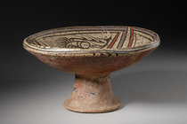 Pedestal bowl of the "Frutera" (Fruit Bowl) type, Transitional from Early to Late Coclé, ca. 800 - 1000 AD, Panama, Gran Coclé, Size: H: 13,5 cm D: 24,5 cm (H: 5.3 inch D: 9.6 inch), ID: 3052969 - 3/5