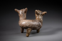 Chien à trois pattes et à deux têtes, env. 200 av. J.-C. - 300 apr. J.-C., Mexique, Jalisco, Taille: H: 11 cm, B: 13,5 cm (H: 4.3 inch, B: 5.3 inch), ID: 3052975 - 4/6