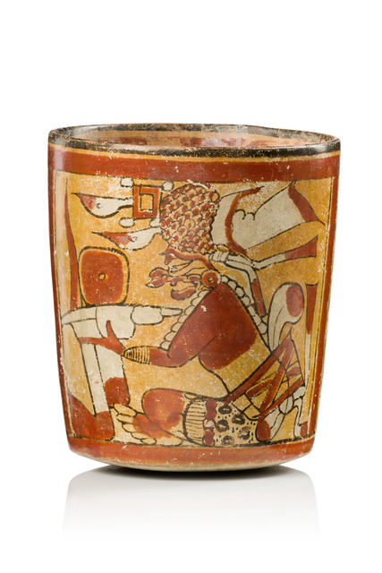 Polychrome cylinder vase, Late Classic Period, ca. 700 - 900 AD, Guatemala, Petén, Maya, Size: H: 15,5 cm D: 13,5 cm (H: 6.1 inch D: 5.3 inch), ID: 3052984