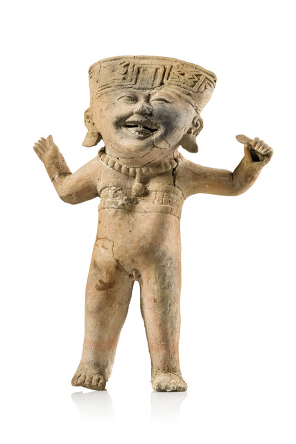 Standing male figure "cara sonrientes", ca. 600 - 800 AD, Mexico, Veracruz, Size: H: 39,5 cm (H: 15.6 inch), ID: 3052985
