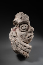 Head fragment, Classic Period, ca. 250 - 800 AD, Mexico, Maya, Size: H: 31 cm (H: 12.2 inch), ID: 3053002 - 3/3