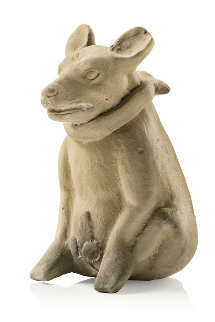 Small dog sculpture, Late Classic, ca. 550 - 800 AD, Mexico, Maya, Jaina, Size: H: 14,5 cm (H: 5.7 inch), ID: 3053007