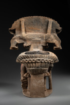 Urne figurative, Période classique, env. 300 - 900 apr. J.-C., Mexique, Maya, Oaxaca / Veracruz, Taille: M: 60,5 cm  x 40,7 cm x 30 cm (M: 23.8 inch  x 16.0 inch x 11.8 inch), ID: 3053016 - 4/7
