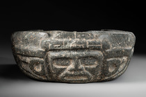 Yoke en relief "yugo", Période classique, 600 - 900 apr. J.-C., Mexique, Veracruz, Taille: L: 40,5 cm, B: 30,5 cm (L: 15.9 inch, B: 12.0 inch), ID: 3053017 - 3/6