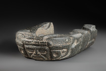 Yoke en relief "yugo", Période classique, 600 - 900 apr. J.-C., Mexique, Veracruz, Taille: L: 40,5 cm, B: 30,5 cm (L: 15.9 inch, B: 12.0 inch), ID: 3053017 - 5/6