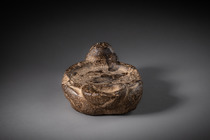 Snuff tray, Pre-Classical or Proto-Classical period, ca. 400 BC - 300 AD, Guatemala, K’iche’ Maya (Quiché), Size: H: 6,5 cm L: 16,5 cm (H: 2.6 inch L: 12.6 inch), ID: 3053021 - 4/7