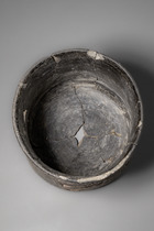 Cylinder vessel, Classic Period, ca. 250 - 550 AD, Mexico, Maya, Size: H: 13,5 cm D: 13 cm - 14 cm (H: 5.3 inch D: 5.1 inch - 5.5 inch), ID: 3053022 - 3/6