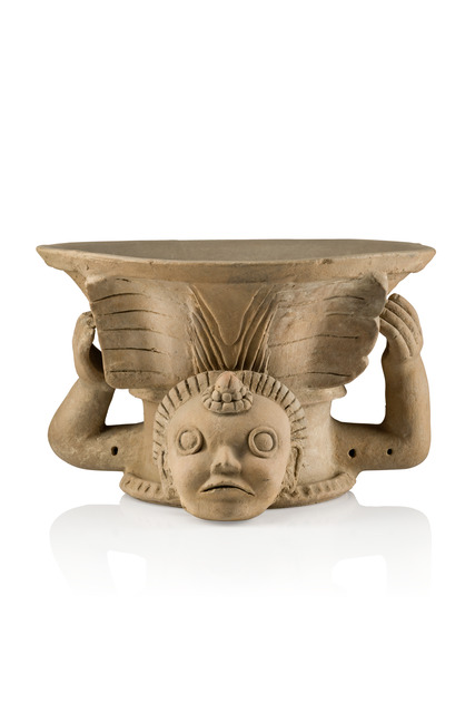 Incense vessel, Late Classic, ca. 600 - 900 AD, Mexico, Maya, Size: H: 21,5 cm (H: 8.5 inch), ID: 3053024