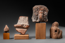 Vier figurale Fragmente, ca. 300 - 200 v.Chr., Griechisch / Hellenistisch, ID: 3053104 - 4/5