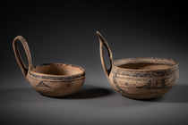 Two Daunian kyathoi, ca. 5th - 4th century BC, Southern Italy, Apulia, Daunian culture, ID: 3053275 - 4/7