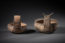 Two Daunian kyathoi, ca. 5th - 4th century BC, Southern Italy, Apulia, Daunian culture, ID: 3053275 - 5/7
