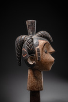 Coiffe de danse anthropomorphe, Nigéria, Igbo, Taille: H: 40,5 cm (H: 15.9 inch), ID: 3053121 - 3/4