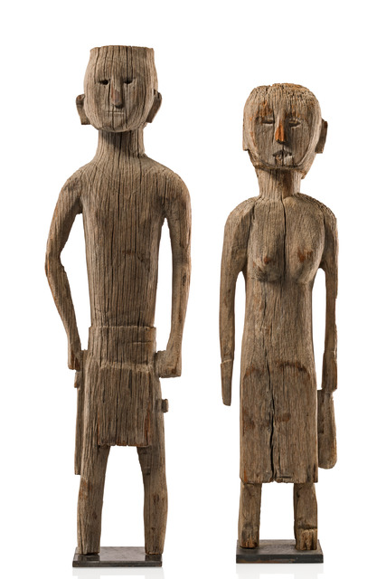 Ein Paar Grabfiguren, Vietnam, Jarai (Jorai / Gia Rai), Größe: H: 80,5 cm / 87 cm (female / male) (H: 31.7 inch / 34.3 inch (female / male)), ID: 3053177