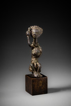 Figure miniature masculine assise, Ghana, Ashanti, Taille: H: 7,5 cm (H: 3.0 inch), ID: 3053129 - 5/5