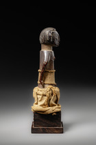 Small anthropomorphic figure, D. R. Congo, Ubangi, Size: H: 16 cm (H: 6.3 inch), ID: 3053154 - 4/5