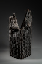 Breastplate "ting", Papua New Guinea - Highlands, Eipomek, Size: H: 46,5 cm (back) 39 cm (front piece) (H: 18.3 inch (back) 15.4 inch (front piece)), ID: 3053174 - 3/4