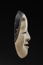 Theatre mask "nô" of a beautiful young maiden "zo-onna", beginning of the 20th century, Japan, Size: H: 21,5 cm (H: 8.5 inch), ID: 3053222 - 3/5